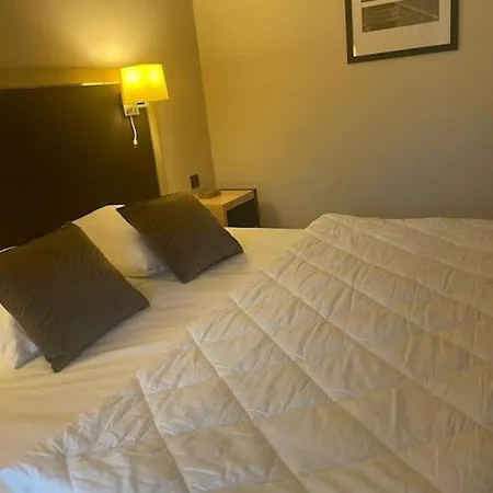 Sydney Apartment *